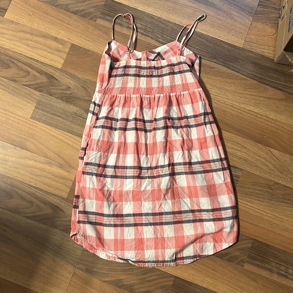 Pink plaid dress - Picture 3 of 3